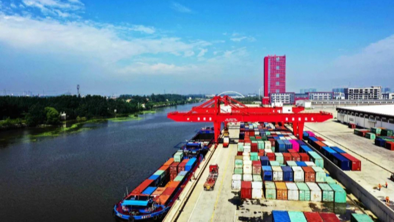 内贸海运集装箱幼柜可能装几多吨？