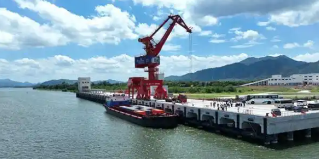 吉安港天玉综合船埠开港