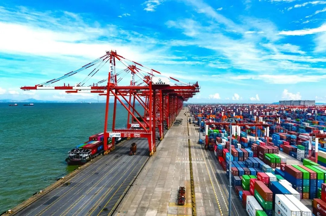 航路“跷跷板”：当表贸火热，内贸船期为何变少了？