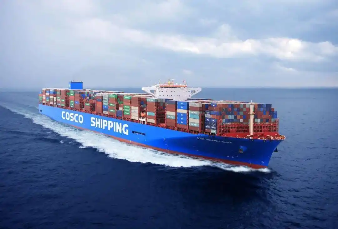 筑牢国内大循环的海上动脉：中远？爻中皇的诿臣跋浜Ｔ耸盗